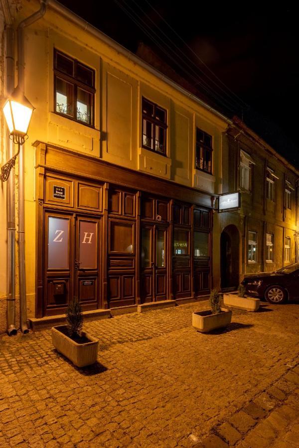Zollus House Tvrda Apartment Osijek Exterior photo